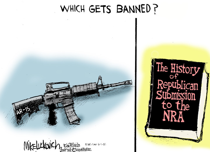 Mike Luckovich for Jun 01, 2022