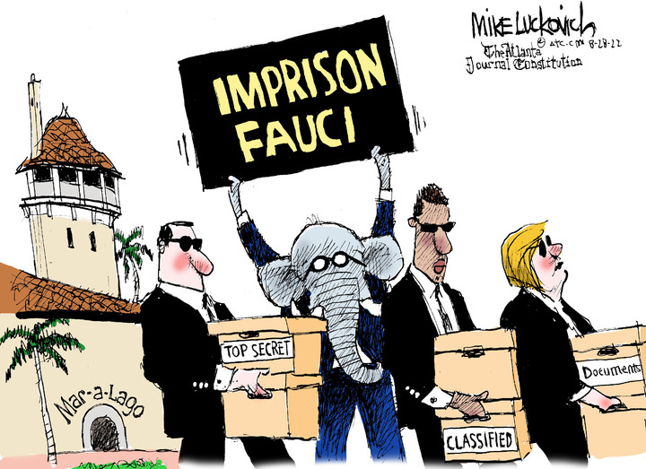 Mike Luckovich for Aug 28, 2022