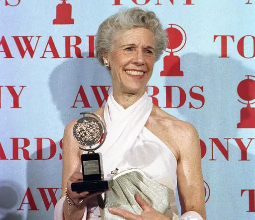 Actress Frances Sternhagen holds her award for best featured actress in a play for her performance in "The Heiress" during the Tony Awards in New York on June 4, 1995. Sternhagen, the veteran character actor who won two Tony Awards and became a familiar maternal face to TV viewers later in life in such shows as “Cheers,” “ER,” “Sex and the City” and “The Closer,” has died. She was 93. (AP Photo/Richard Drew, File)